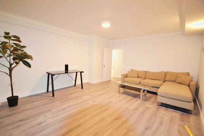1 Bedroom Flat To Rent In Euston Road, London, NW1