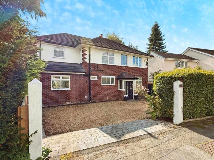 4 Bedroom Detached House For Sale In Bramley Road, Bramhall, Stockport, SK7