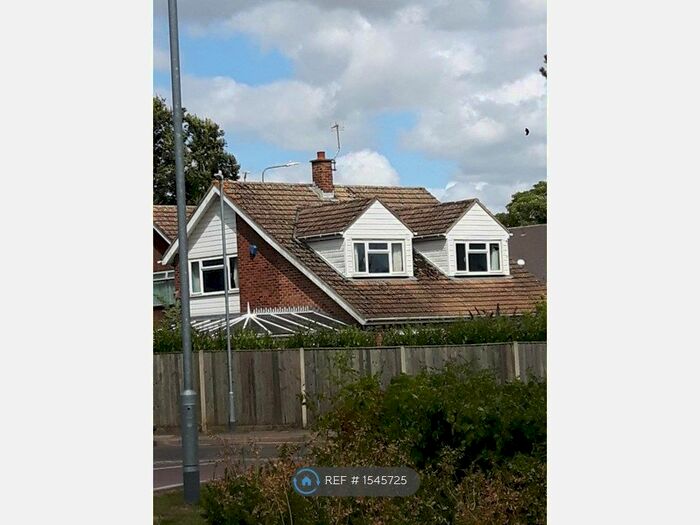 6 Bedroom Detached House To Rent In Hermitage Lane, Maidstone, ME16