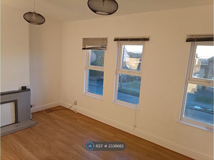 1 Bedroom Flat To Rent In London Road, Coalville, LE67