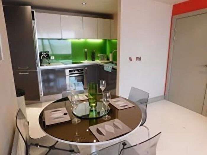 2 Bedroom Apartment To Rent In Stand Street, Liverpool, L1