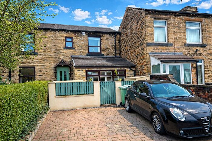 3 Bedroom Terraced House For Sale In Whitechapel Road, Cleckheaton, West Yorkshire, BD19