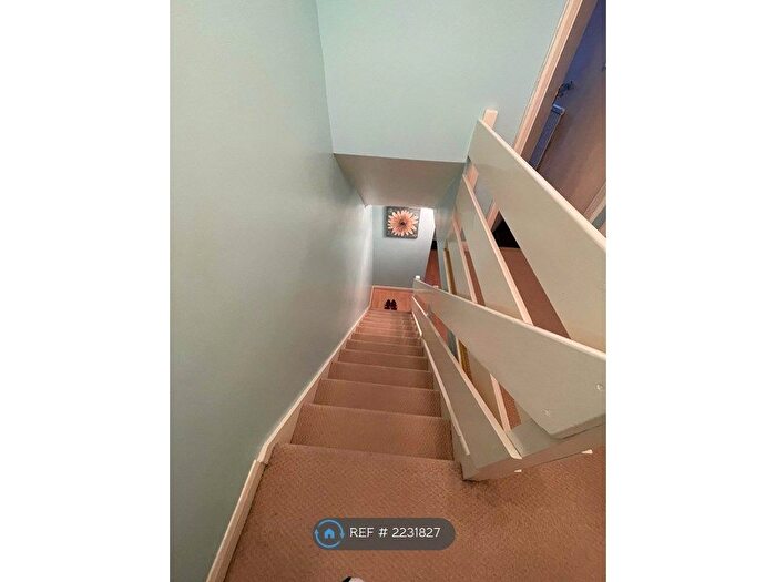 3 Bedroom Terraced House To Rent In Leben Square, Northampton, NN3