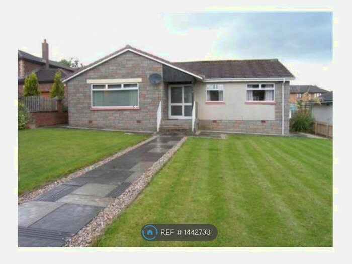 3 Bedroom Bungalow To Rent In Limekilnburn Road, Hamilton, ML3