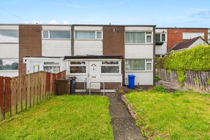 3 Bedroom Terraced House For Sale In White Thorns Close, Batemoor, S8