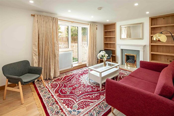 2 Bedroom Apartment To Rent In Abercorn Place, St John's Wood, London, NW8