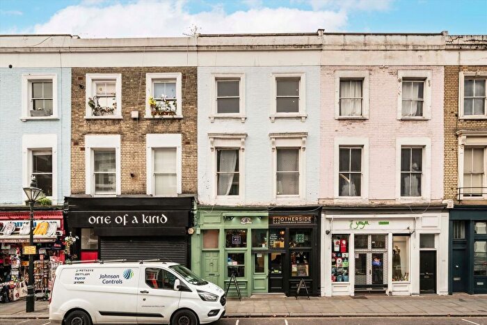 3 Bedroom Flat To Rent In Portobello Road, Notting Hill, W11