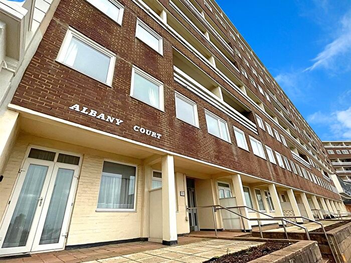 2 Bedroom Flat To Rent In Robertson Terrace, Hastings, TN34