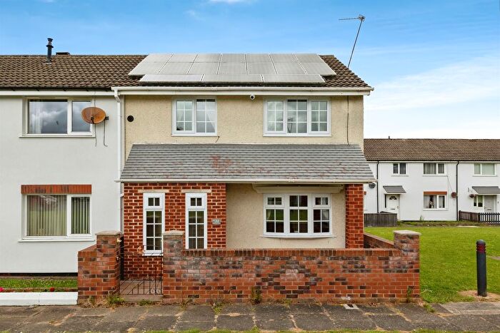 2 Bedroom End Of Terrace House For Sale In Bamburgh Drive, Ormesby, Middlesbrough, TS7