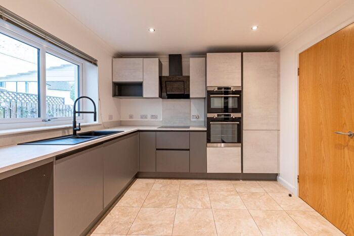 2 Bedroom Detached Bungalow For Sale In Eden Crescent, Glenfarg, Perth, PH2