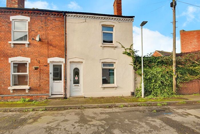 3 Bedroom End Of Terrace House For Sale In Alney Terrace, Gloucester, GL1