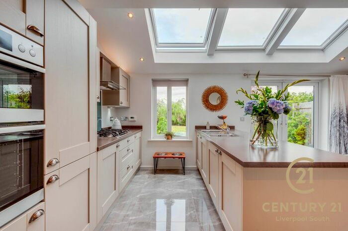4 Bedroom Detached House For Sale In Pickering Road, Roby, L36