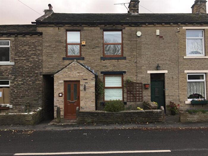 2 Bedroom Terraced House To Rent In Prospect Place, Norwood Green, Halifax, HX3
