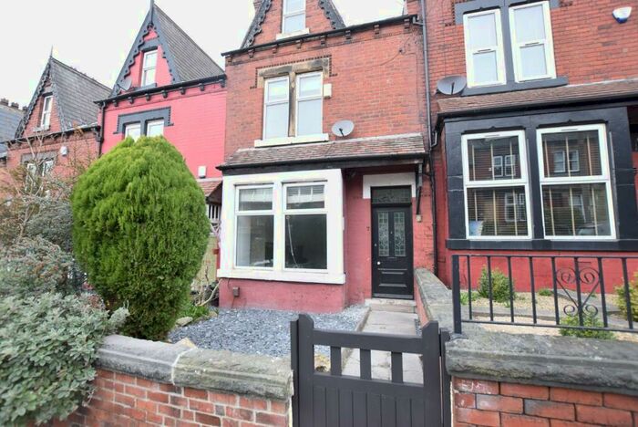 4 Bedroom Terraced House To Rent In De Lacy Mount, Kirkstall, Leeds, West Yorkshire, LS5