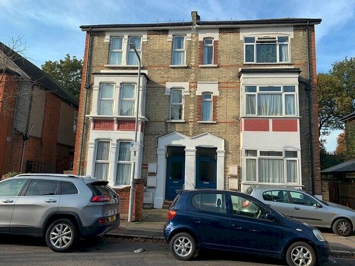 1 Bedroom Flat To Rent In London, E11