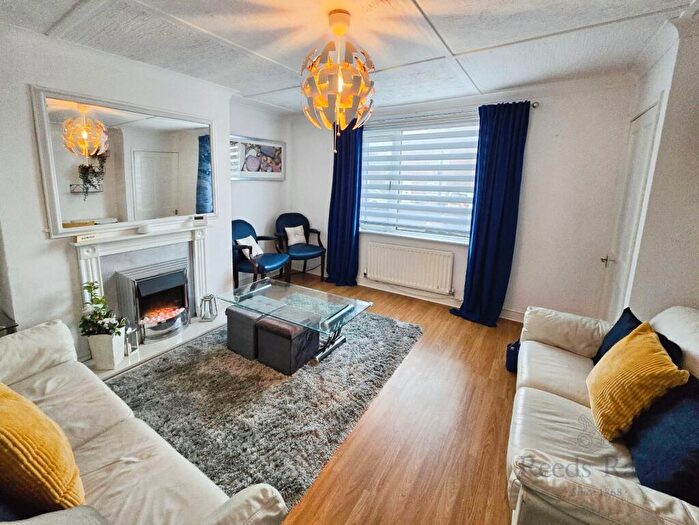 2 Bedroom Semi Detached House For Sale In Derwent Crescent, Hamsterley Colliery, Newcastle Upon Tyne, Durham, NE17