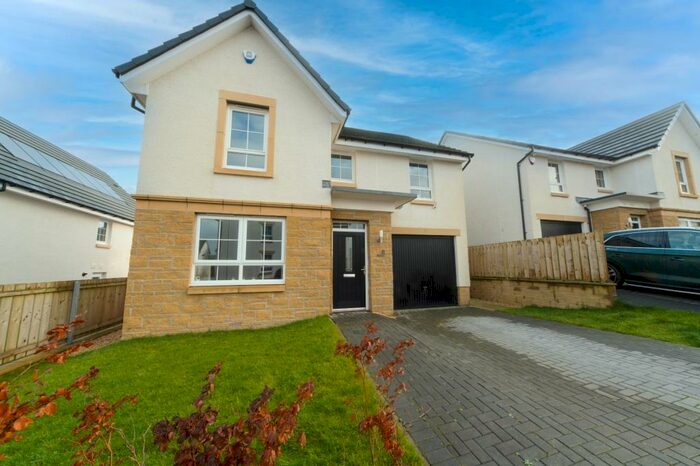 4 Bedroom Detached House To Rent In Harold Place, Newton Mearns, East Renfrewshire, G77