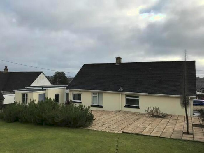 3 Bedroom Bungalow For Sale In St. Austell, Cornwall PL25