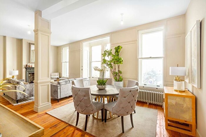 3 Bedroom Flat To Rent In Dering Street, London, W1S