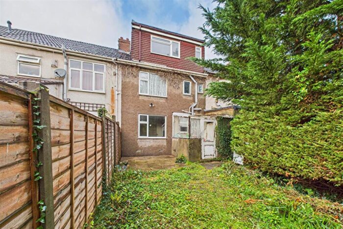 4 Bedroom Terraced House For Sale In Updating | Filton, BS7