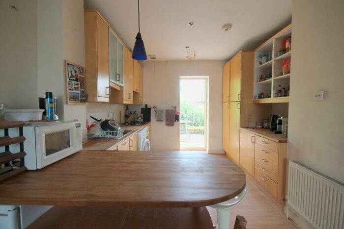 2 Bedroom Flat To Rent In Kentish Town Road, Camden Town, NW1