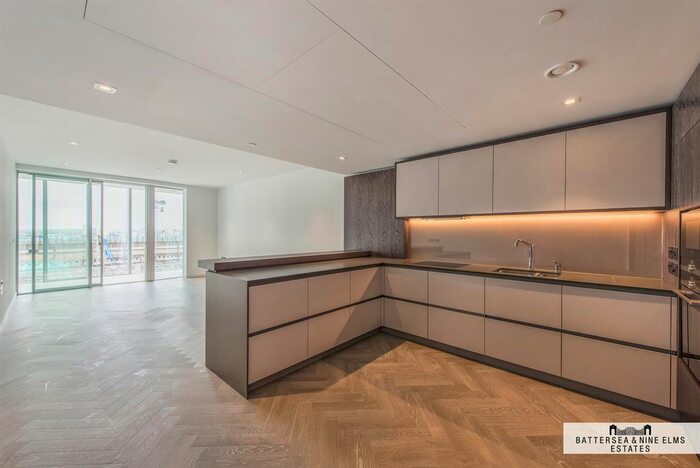 2 Bedroom Flat To Rent In Circus Road West, London, SW11