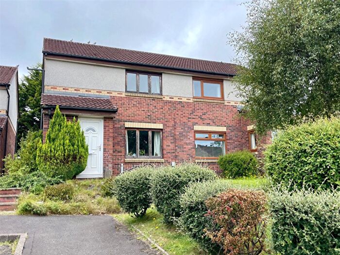 2 Bedroom End Terrace House For Sale In Mclaren Crescent, Maryhill, Glasgow, G20