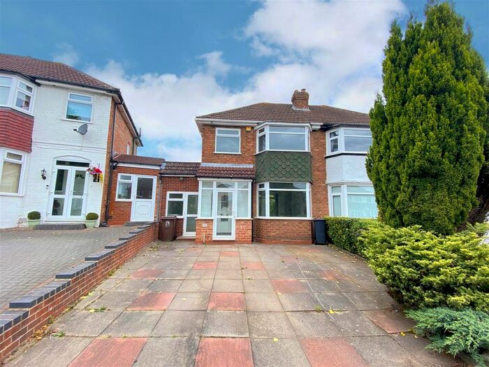 3 Bedroom Semi-Detached House To Rent In Goodway Road, Solihull, Solihull, B92