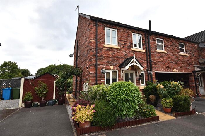 2 Bedroom Semi-Detached House For Sale In Olive Grove, Goole, DN14