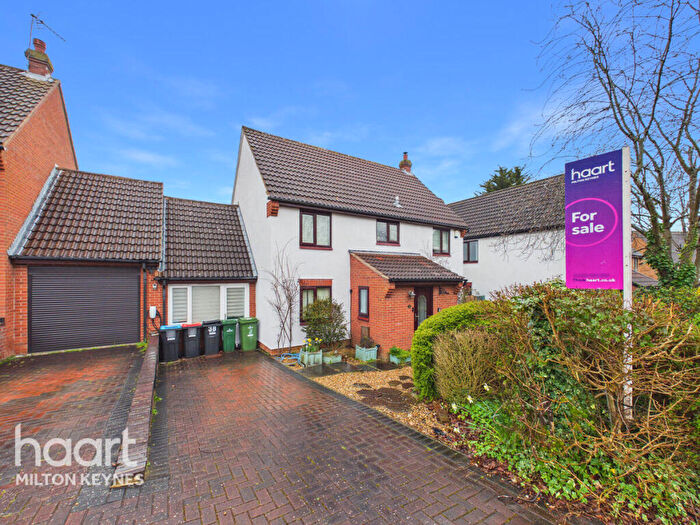 4 Bedroom Detached House For Sale In Astlethorpe, Two Mile Ash, MK8