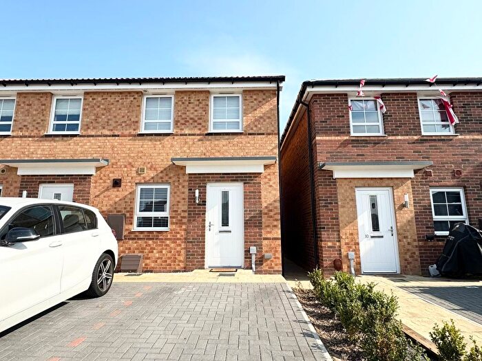 2 Bedroom Terraced House To Rent In Weightman Close, New Waltham, DN36