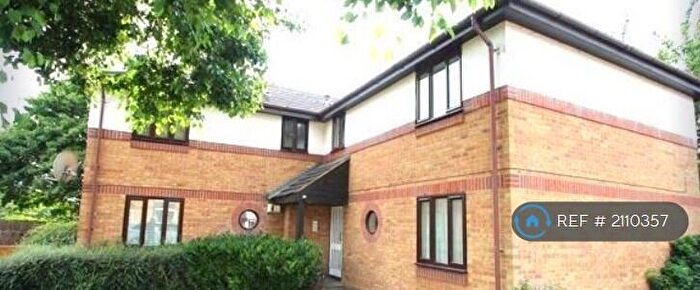 1 Bedroom Flat To Rent In Chatsworth Road, Dartford, DA1
