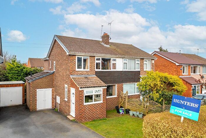 4 Bedroom Semi-Detached House For Sale In Poplar Avenue, Wetherby, LS22