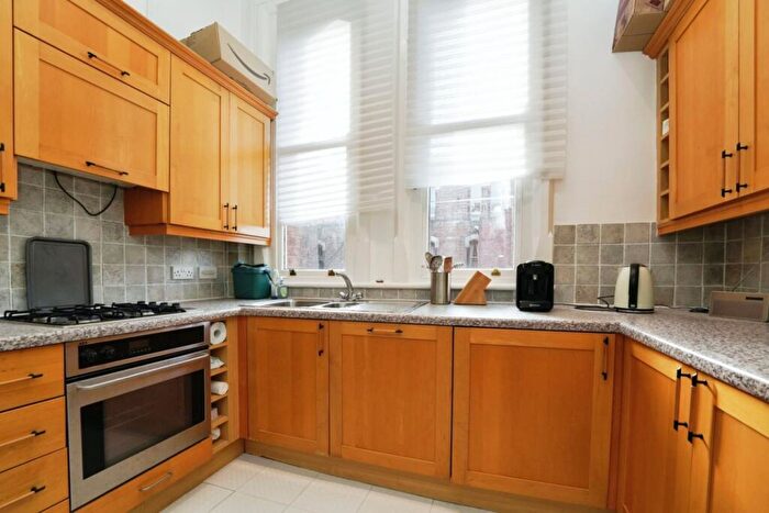 1 Bedroom Apartment For Sale In St. Georges Place, Cheltenham, Gloucestershire, GL50