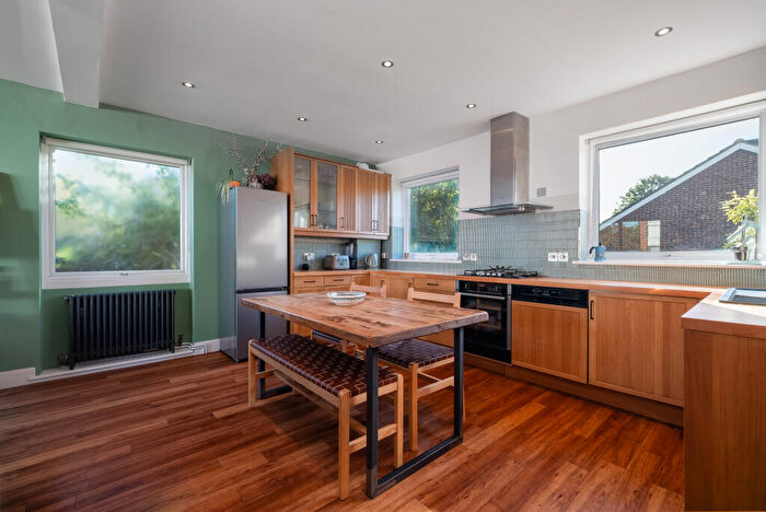 4 Bedroom End Of Terrace House For Sale In Coppelia Road, London, SE3