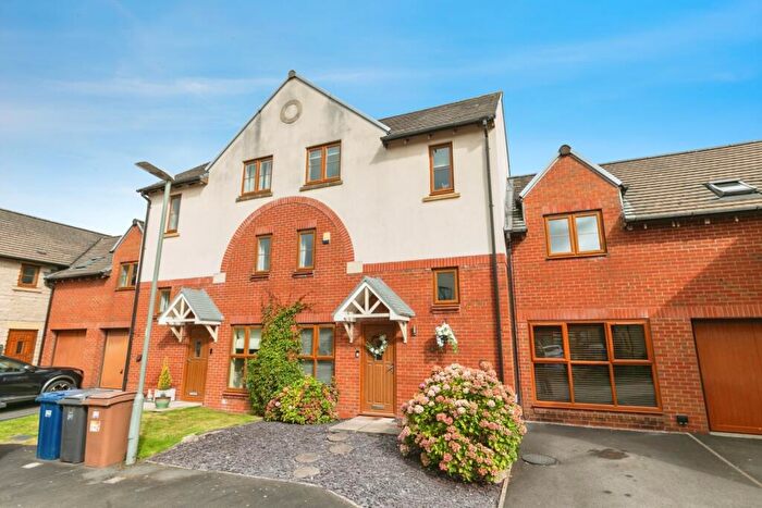 3 Bedroom Terraced House For Sale In Halliwell Heights, Walton-le-Dale, Preston, Lancashire, PR5