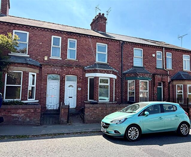 2 Bedroom Semi-Detached House For Sale In Hull Road, York, YO10
