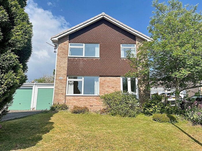 4 Bedroom Detached House For Sale In Brae Road, Winscombe, North Somerset., BS25