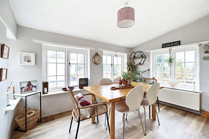 4 Bedroom Detached House For Sale In Plymtree, Cullompton, Devon, EX15