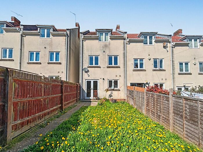 4 Bedroom Town House For Sale In Lydia Court, Bishopston, Bristol, Bristol, Gb, BS7