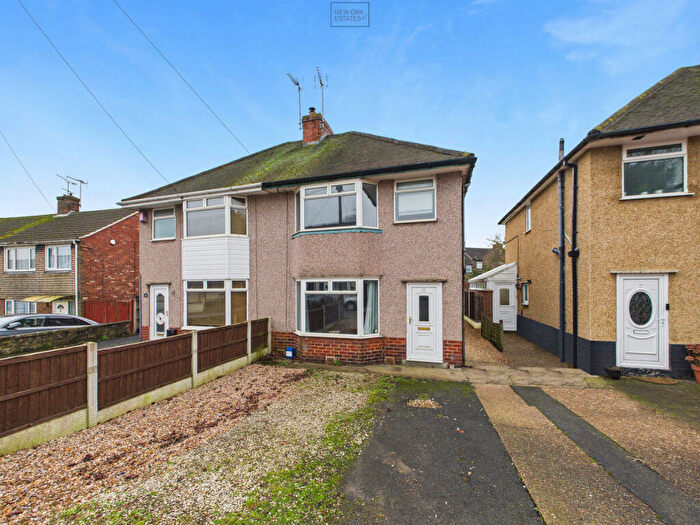 3 Bedroom Semi Detached House For Sale In Queen Victoria Road, New Tupton, S42