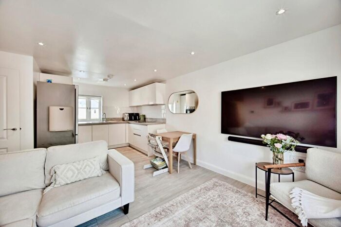 2 Bedroom Terraced House For Sale In Carmelite Road, Aylesford, Kent, ME20