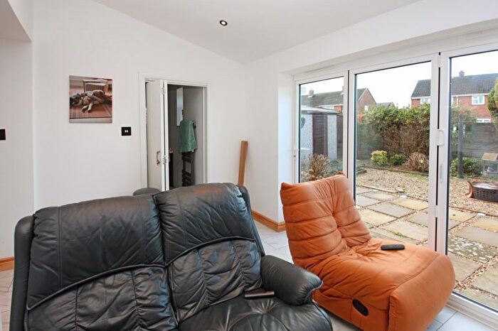 3 Bedroom Semi-Detached House For Sale In Victoria Avenue, Ketley, Telford, TF1