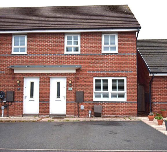 3 Bedroom Semi-Detached House To Rent In Trail View, Farnsfield, Newark, Nottinghamshire, NG22