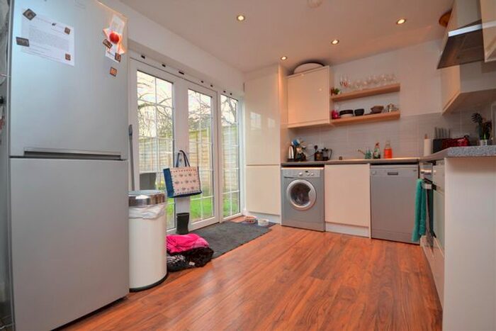 4 Bedroom Detached Bungalow To Rent In Norfolk Close, St Margarets, Twickenham, TW1