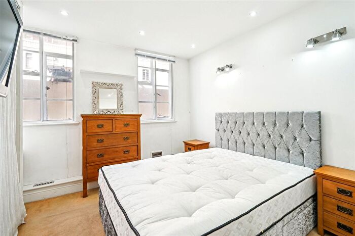 1 Bedroom Flat To Rent In Sloane Avenue, London, SW3