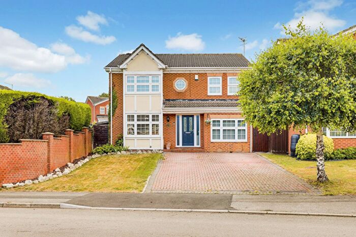 5 Bedroom Detached House For Sale In Howbeck Road, Arnold, NG5