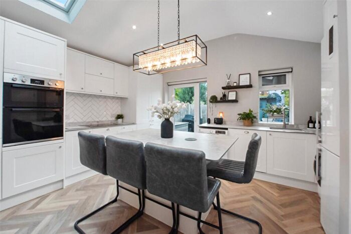 4 Bedroom Terraced House For Sale In Castlemaine Avenue, Gillingham, Kent, ME7