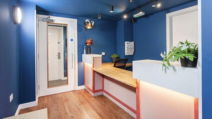 Studio To Rent In Mayfield Road, Newington, Edinburgh, EH9