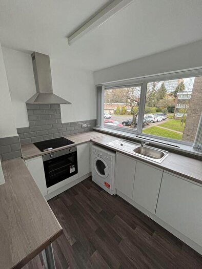 2 Bedroom Flat To Rent In Elmwood Court, Pershore Road, Edgbaston, Birmingham, West Midlands, B5